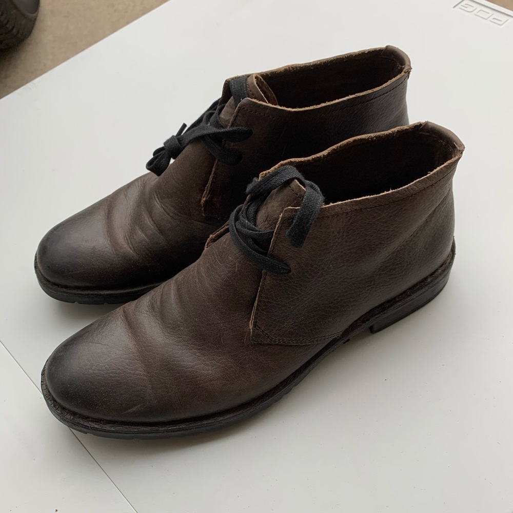 John Varvatos chukka